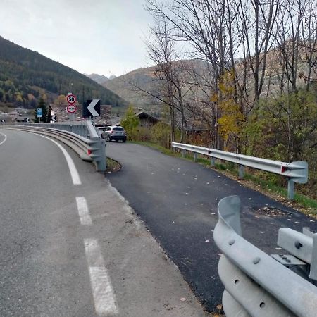 Casa Dei Sogni Lägenhet Aosta Exteriör bild