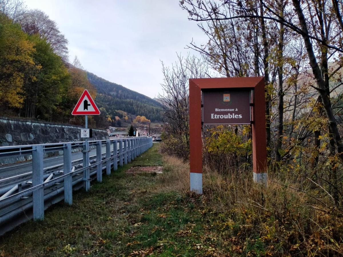 Casa Dei Sogni Lägenhet Aosta Exteriör bild